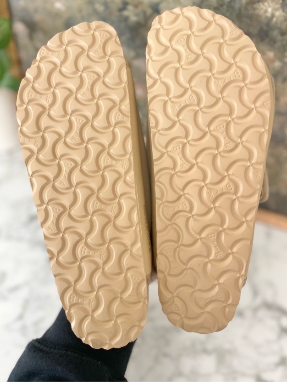 Birkenstock x 1774 Cosny Sandals 39 Taffy Beige Arizona $395 Premium - Picture 6 of 10